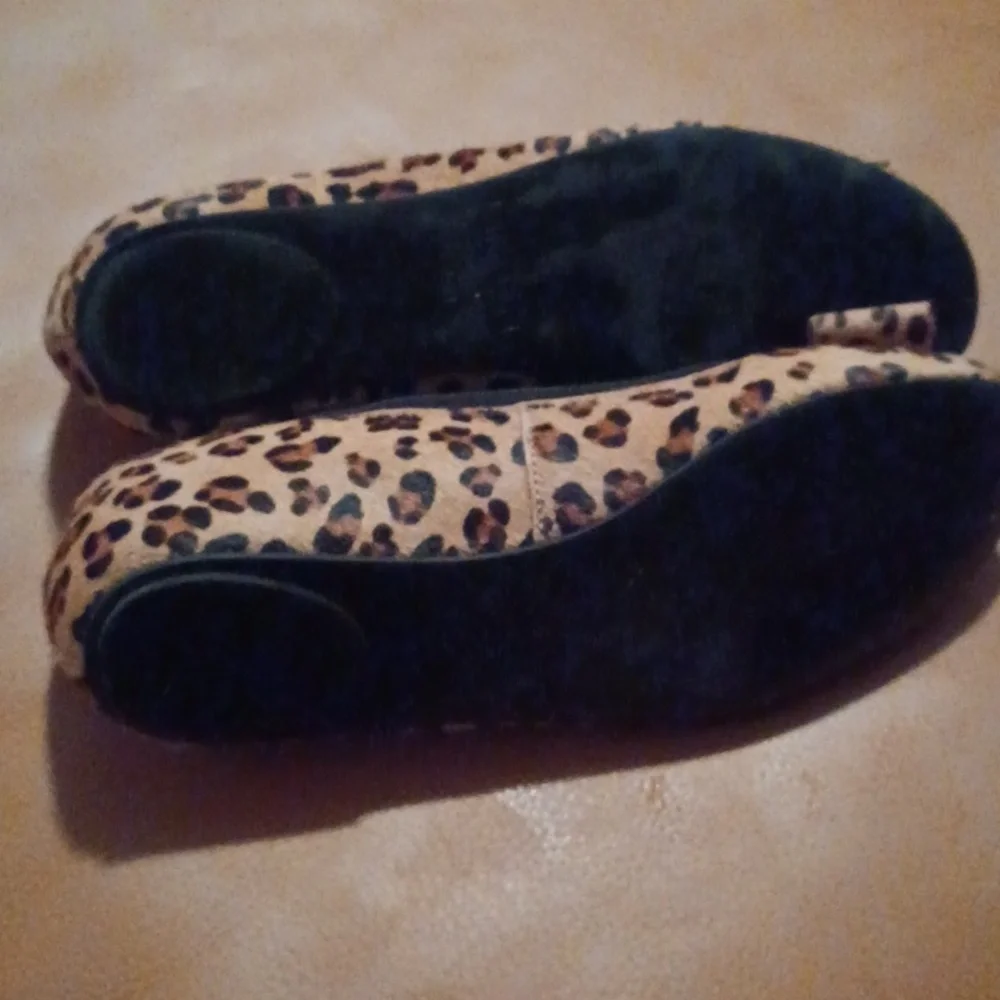 > Kate Spade Brown Leopard Flats Women's Size 5.5
